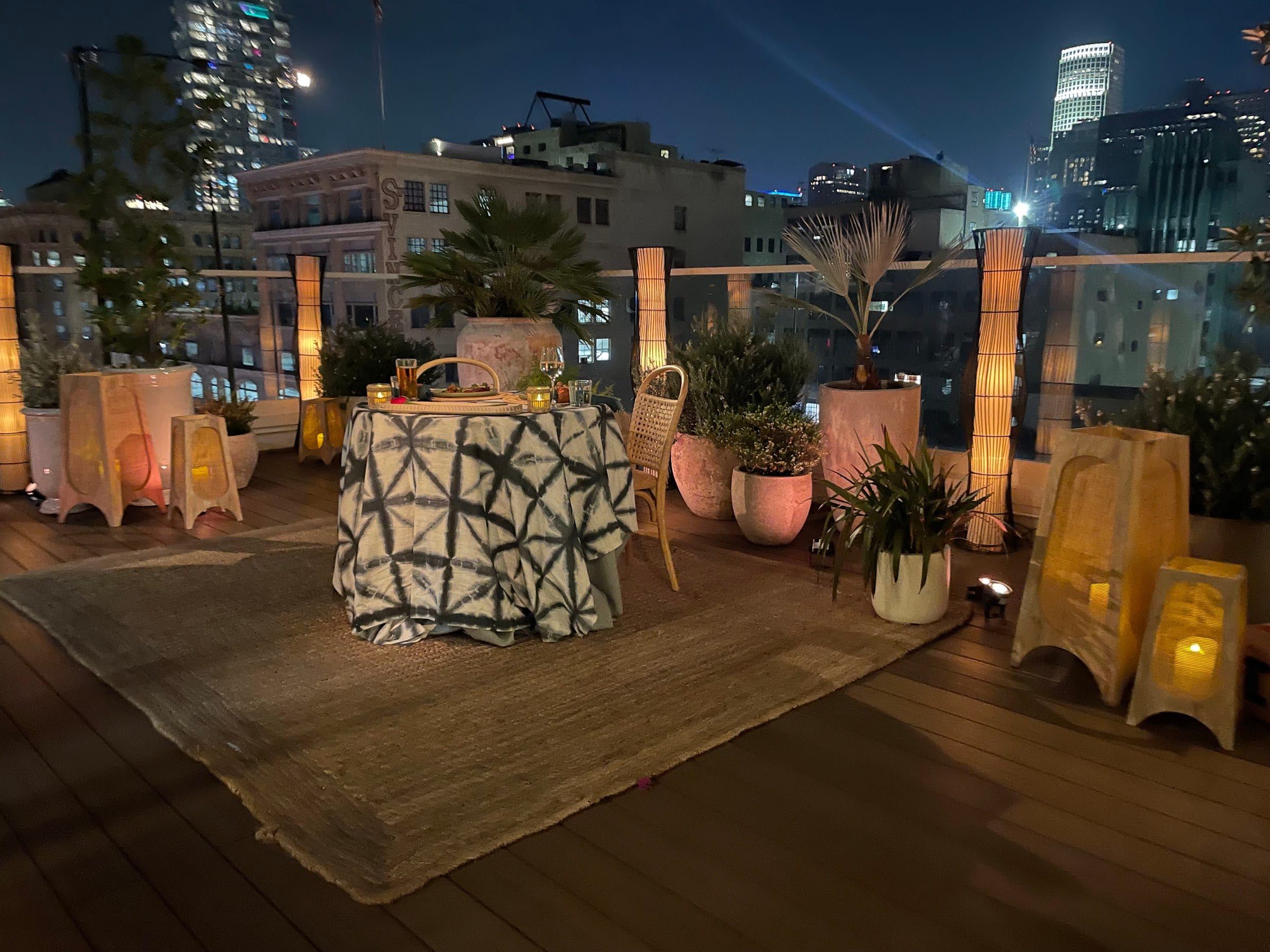 The Bachelor set still 2 by Carly Panice